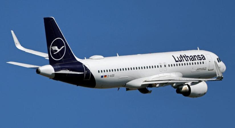 Kolozsváron leszállás közben vészhelyzetet jelentett, végül Ferihegyen landolt a Lufthansa járata