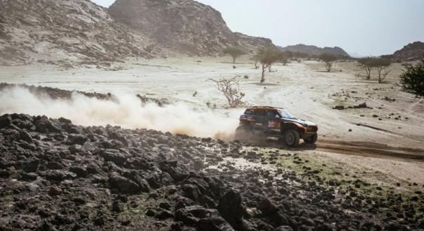 Dakar: Mini-győzelem a Dacia előtt