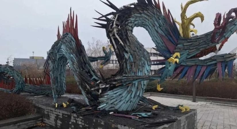 Évekig készült a gyújtogatásra: lángba borította Kazincbarcika jelképét – videón az elfogás