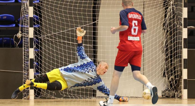 Először örülhettek a nagyatádi öregfiúk az újévi teremtornán