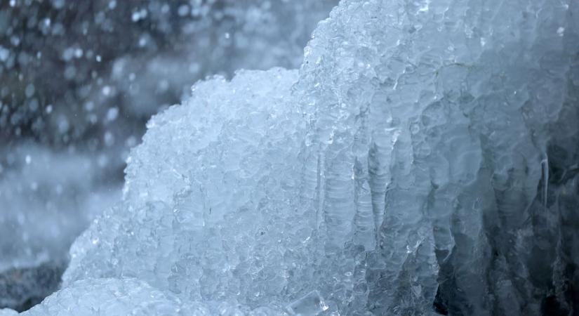 Micsoda fotók: befagyott a lillafüredi vízesés