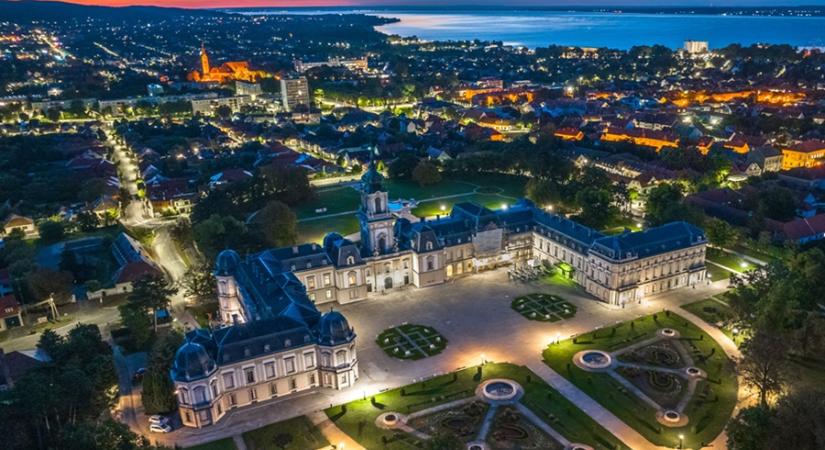 Januári mesefalu a Festetics-kastélyban