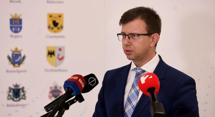 A Bajnai-interjú margójára: nem Brüsszel, hanem a szuverén nemzetek hozhatják el Európa aranykorát