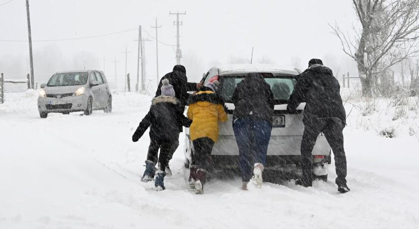 Több hullámban érkezik havazás január első hetében, 19 fok sem kizárt