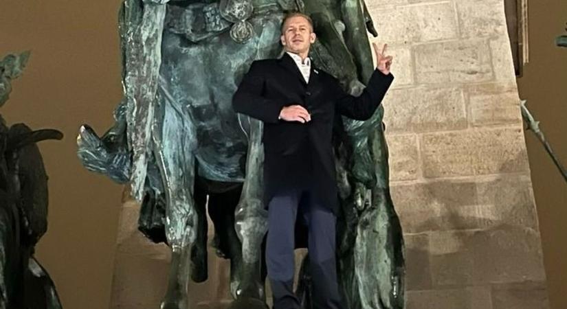 Magyar Péter válságban: a Tisza Párt elnöke bevallotta, kinek fog könyörögni a segítségért