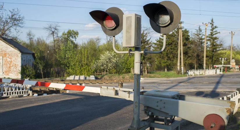 El sem hiszed, mennyi baleset történt tavaly a vasúti átjárókban - mutatjuk!