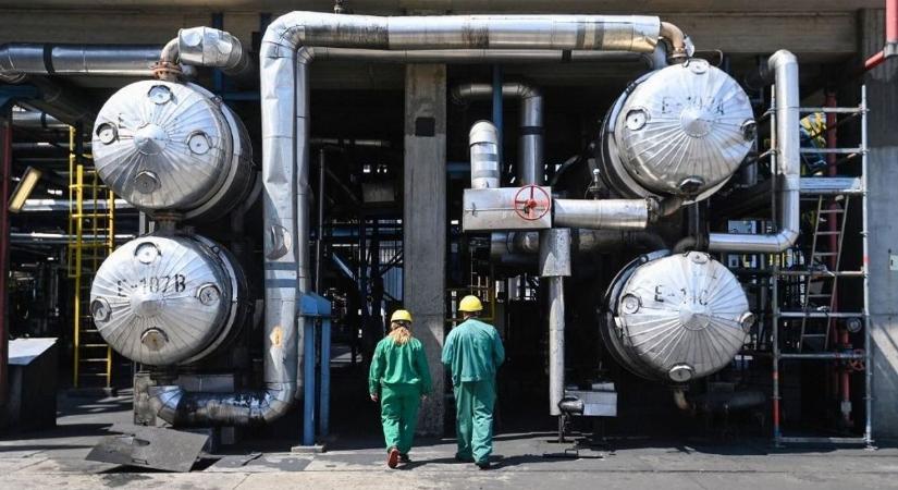 Az OPEC feltette a kezét Amerika venezuelai kalandja után, ujjal se nyúlnak a kitermeléshez