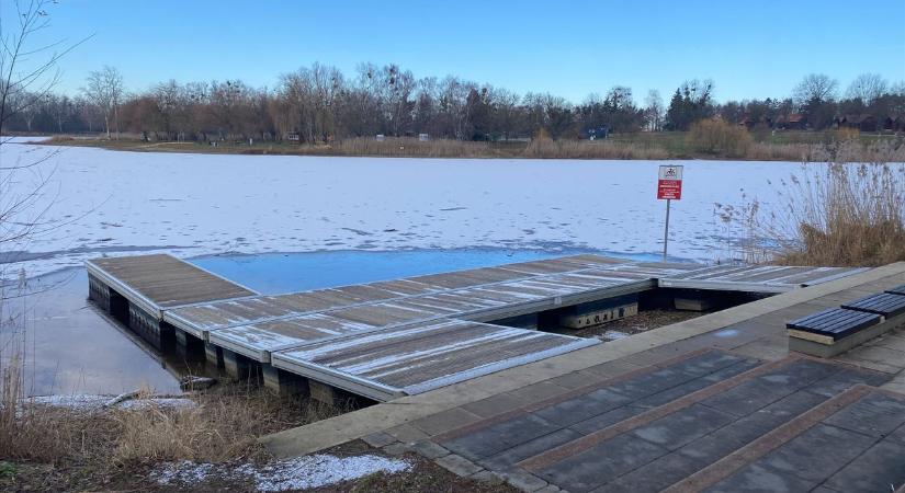 Hóhelyzet: a hólapátot nem kellett elővenni, a korcsolyát meg pláne nem! (galéria)