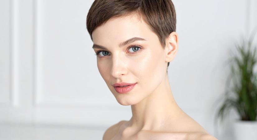 Ezek a rövid frizurák most a legdivatosabbak – pillanatok alatt dúsabbnak tűnik tőlük a hajad!