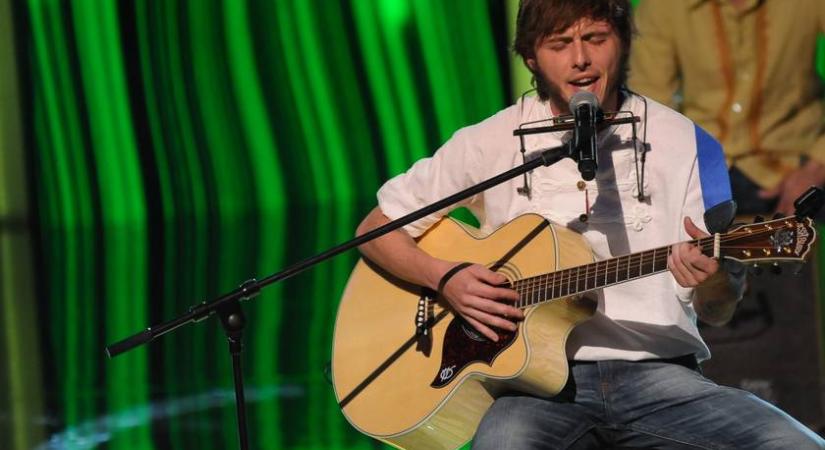 A 2012-es Csillag Születik jóképű énekeseként buktak rá a csajok: 34 évesen tuti, nem ismered fel