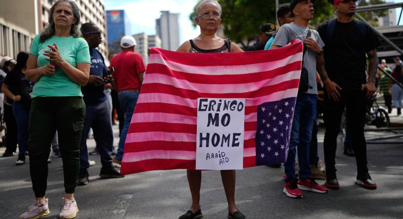 Prágában Maduro elfogása és az amerikai beavatkozás ellen tiltakoztak – Sorra háborodnak fel az országok is