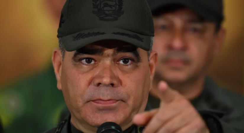 Venezuela védelmi minisztere szerint civil áldozatai is vannak a Maduro elleni amerikai akciónak
