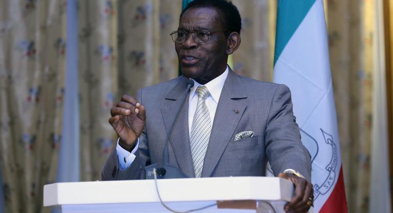 Gondolt egyet a 47 éve hatalmon lévő elnök, majd új fővárost nevezett ki az országban