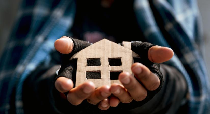 Ez a 4 híresség most már hajléktalan, szörnyű, ahogy festenek