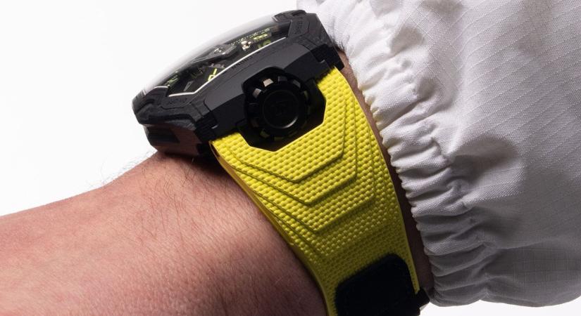 Látványos és limitált: így búcsúztatja a 230-as szériát az Urwerk