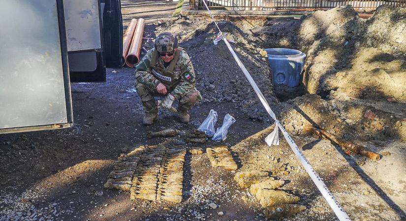 2025-ben csaknem 1700 riasztást kaptak a tűzszerészek