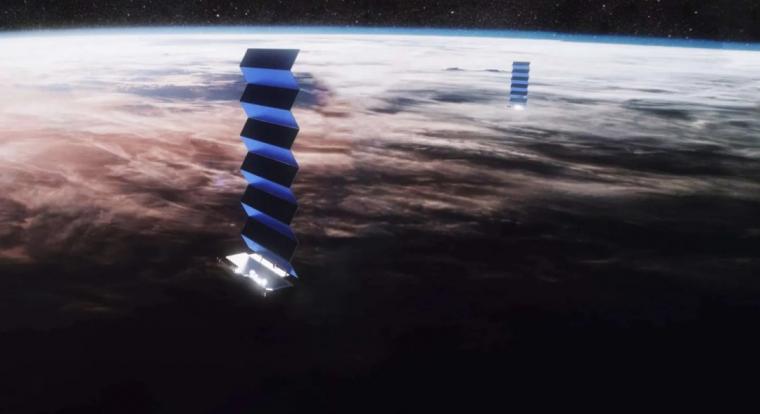 Alacsonyabb pályára viszi a Starlinket a SpaceX a balesetek miatt