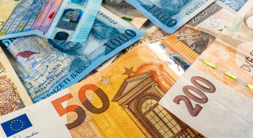 Nem kezdi jól az évet a forint: lassan ébredt fel hétfő reggel