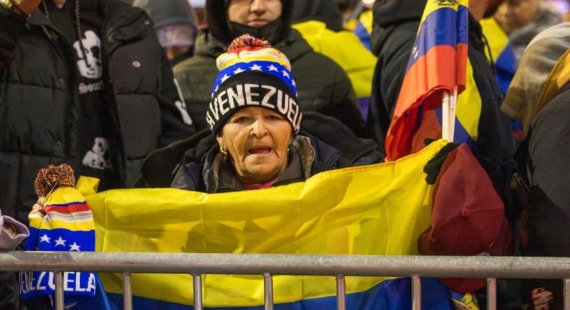 A venezuelai helyzetet emészti a részvénypiac, Ázsiában tovább tombol az MI-láz