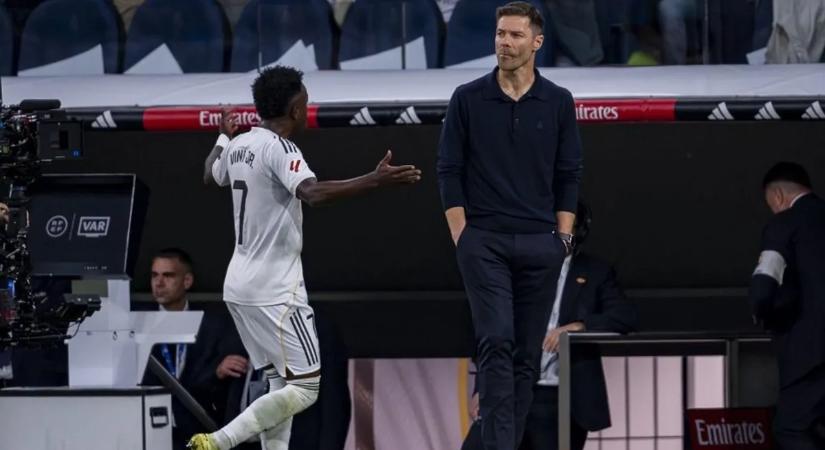 Vinícius Júnior lett a Real Madrid-szurkolók új ellensége, Xabi Alonso reagált