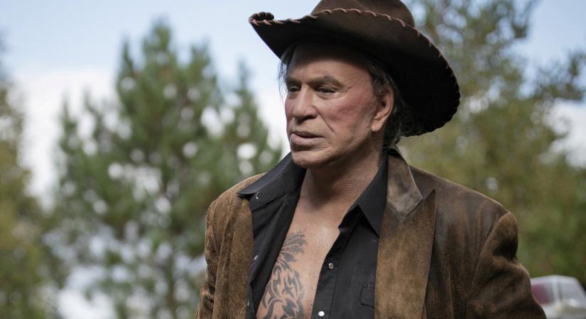 Adománygyűjtés indult, hogy Mickey Rourke elkerülje a kilakoltatást