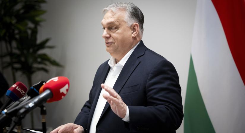 Hamarosan élőben válaszol a sajtó kérdéseire Orbán Viktor