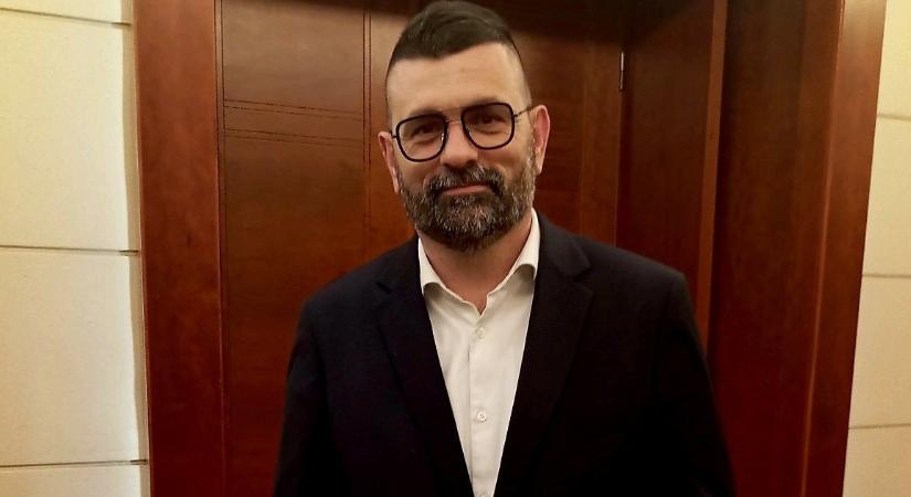 24.hu: Lábon lőtte magát a Fidesz nyíregyházi képviselő-jelöltje