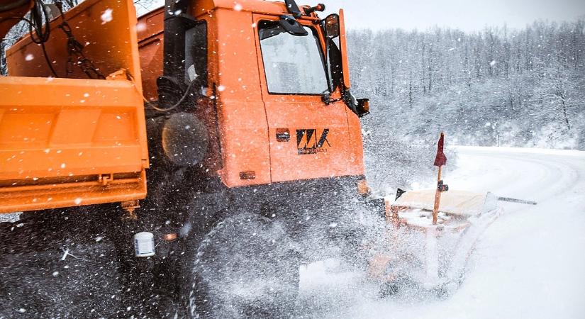 Lázár szerint Magyarország felkészült a havazásra, a vonatok menetrendjét érdemes ellenőrizni