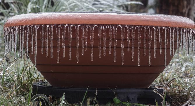 Átmenetileg ónos eső nehezítheti a közlekedést