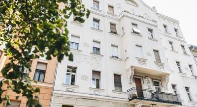 Szerény szecessziós szépség a Csikágóban – Péterfy Sándor utca 15.