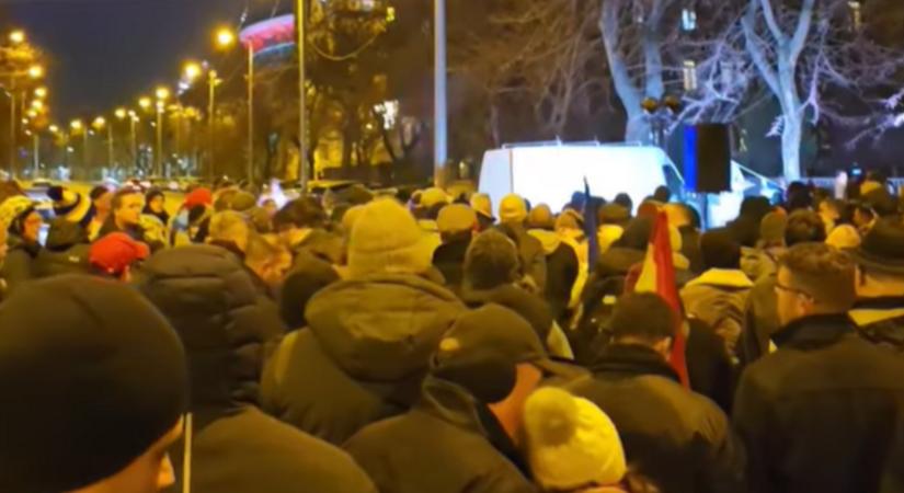 A felvidéki magyarok szólásszabadságáért tüntetnek Budapesten, több politikus is részt vesz a demonstráción