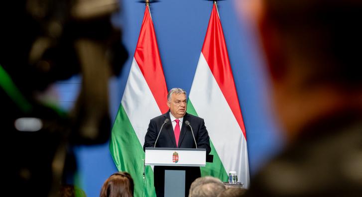 Orbán Viktor: Politikai értelemben is dolgozunk a brüsszeli szabályozás ellen