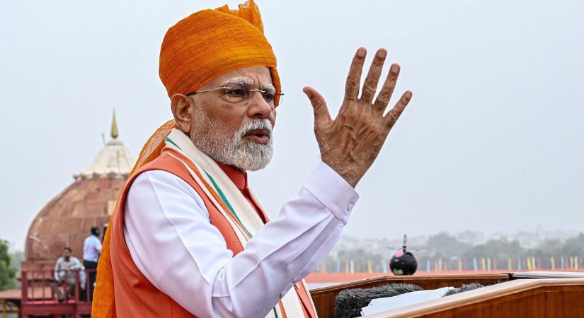 Trump 10 ezer méter magasan mondta ki, mit csinál, ha „nem teszik boldoggá": meg sem mer szólalni a nagyhatalom Venezuela után