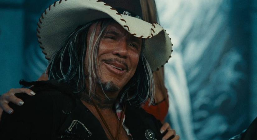 Mickey Rourke közösségi finanszírozást indított azért, hogy ne lakoltassák ki a Los Angeles-i otthonából