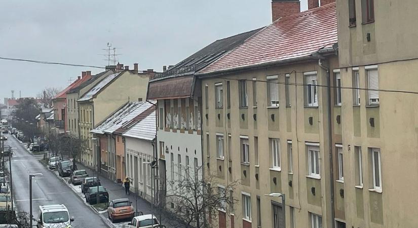 Videó: Vas vármegyében már rázendített a havazás - mutatjuk azt is, mennyi hó várható