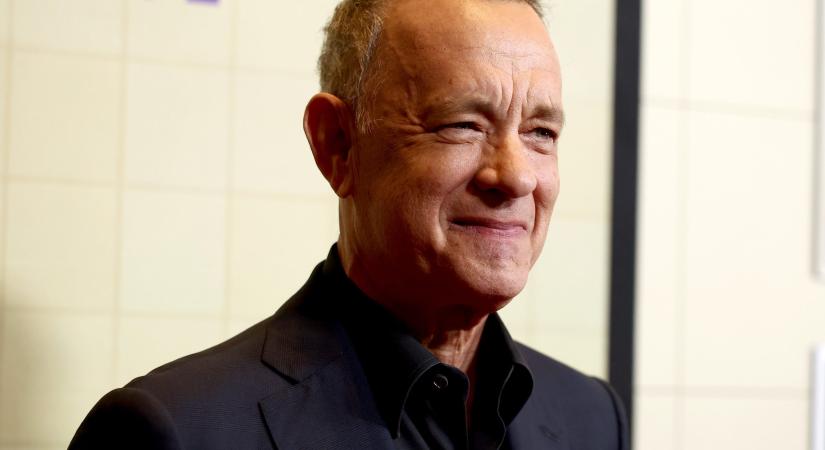 Mindenki erről beszél: Tom Hanks őrült jóképű testőrébe szerelmes lett a fél világ