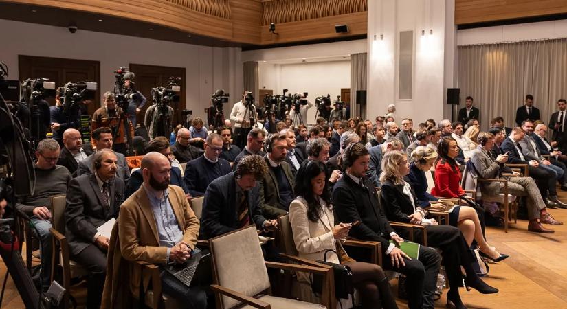 Új rekord Orbán Viktor nemzetközi sajtótájékoztatóján