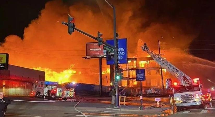 Óriási tűz pusztított Denver belvárosában – videó