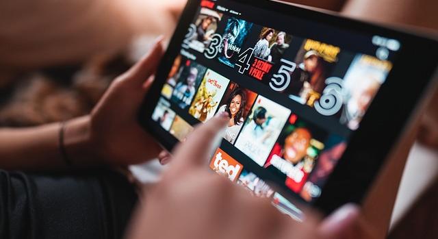 Rekordot döntött a netezés és streamelés az év utolsó hónapjában