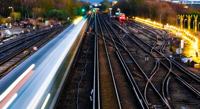 Ideért az igazi, kemény tél: erre készülj, ha most indulsz útnak