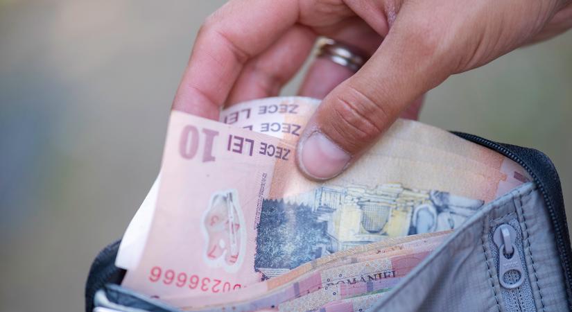 Adófizetés helyett tüntetés: káosz a hivatalokban az év első munkanapján (VIDEÓ)