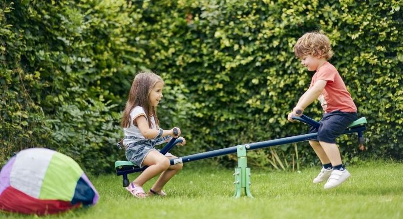 Vad libikókázással kezdi az évet a forint