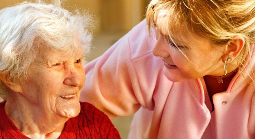 Kórházi önkéntes képzést indít a Veszprémi Érseki Főiskola