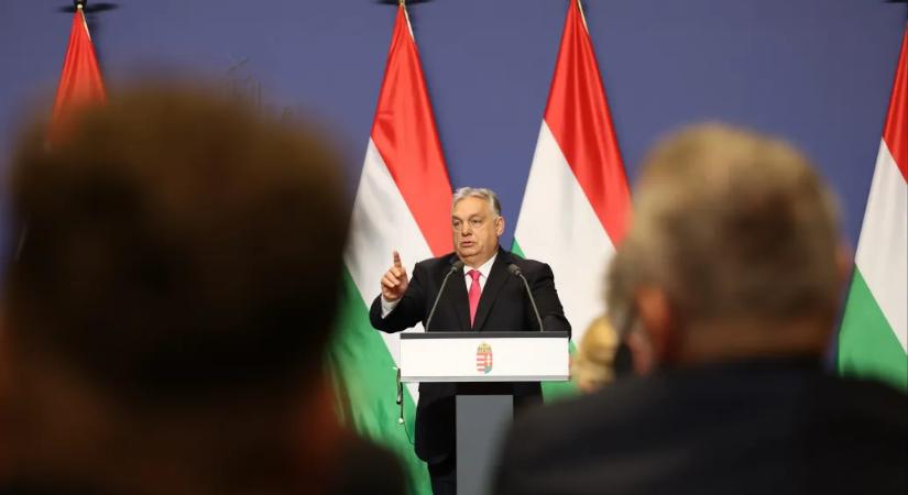Annyira kerülték a kockázatot, hogy végül teljesen súlytalan lett Orbán Viktor sajtótájékoztatója