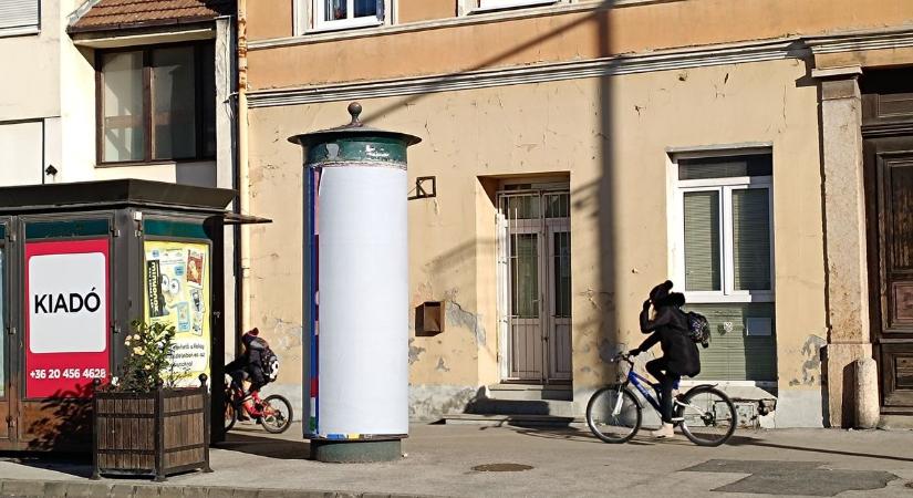 Mosonmagyaróvár nemet mondott a riogató plakátokra