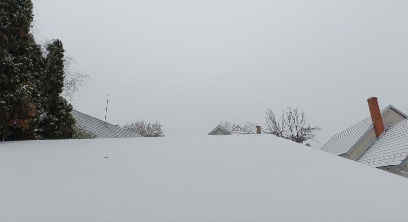 Intenzív havazás Vasban - Mutatjuk mi vár ránk a folytatásban - fotó, videó