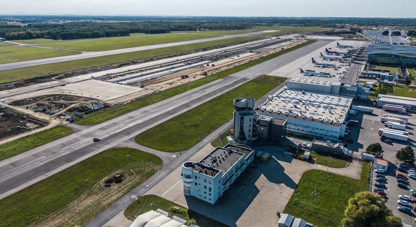 Látványos videón mutatja be a STRABAG egy lengyel légikikötő fejlesztését