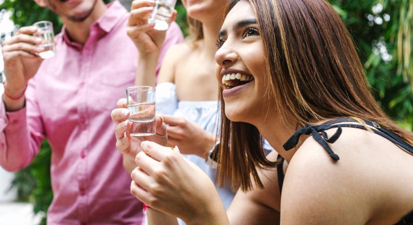 A külföldiek imádják, de a magyar fiatalok már alig isszák ezt a legendás hazai italt