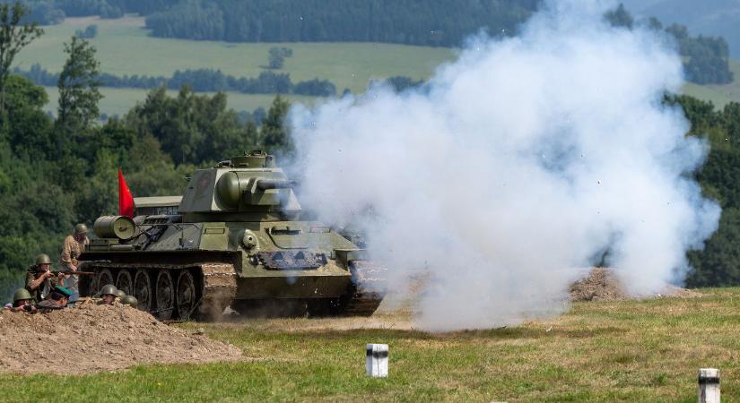 Tank védi Hortobágyot, vérfagyasztó története van, hogy miért állomásozik ott