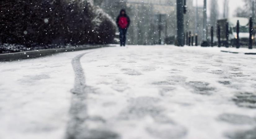 Meddig tart a havazás? Városonkénti időjárás- és közlekedési helyzetkép kedd estig